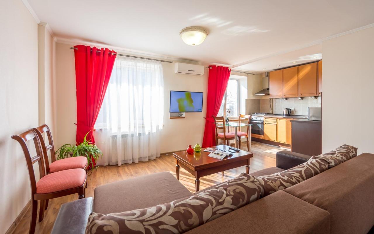 Apartments Near Parus Business Centre Κίεβο Εξωτερικό φωτογραφία